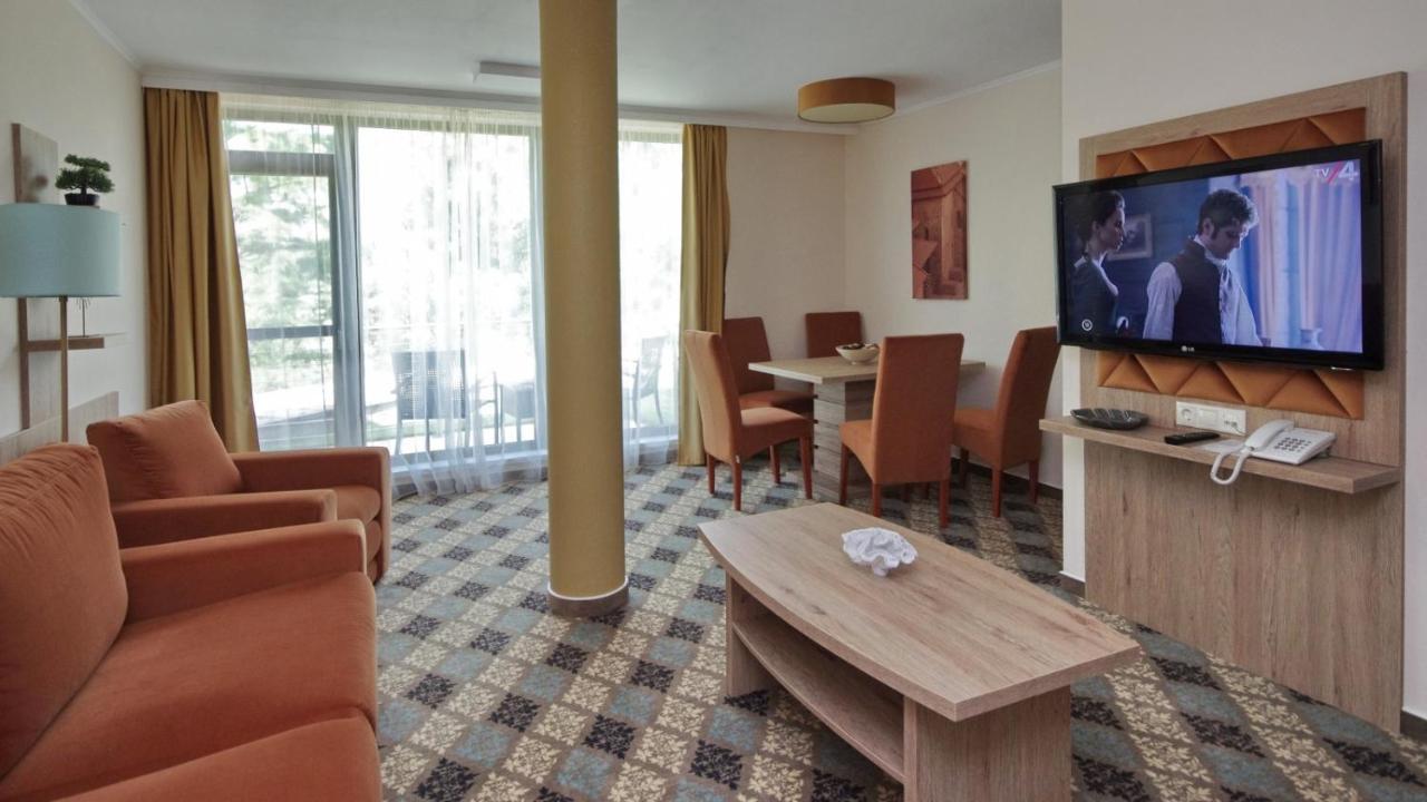 Wellness Hotel Gyula Exterior foto